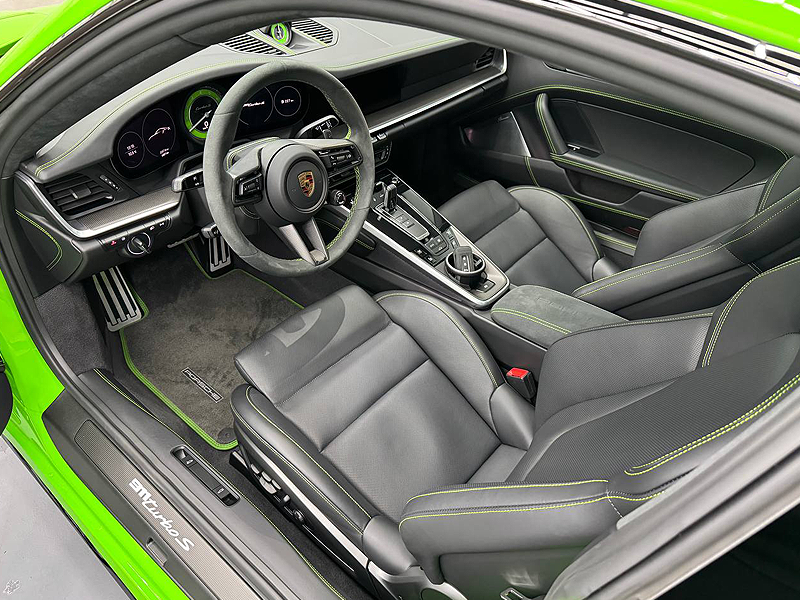 Curățare și Restaurare Tapițerie Auto | Fără Urme Detailing Auto– Piele și Textile ca Noi